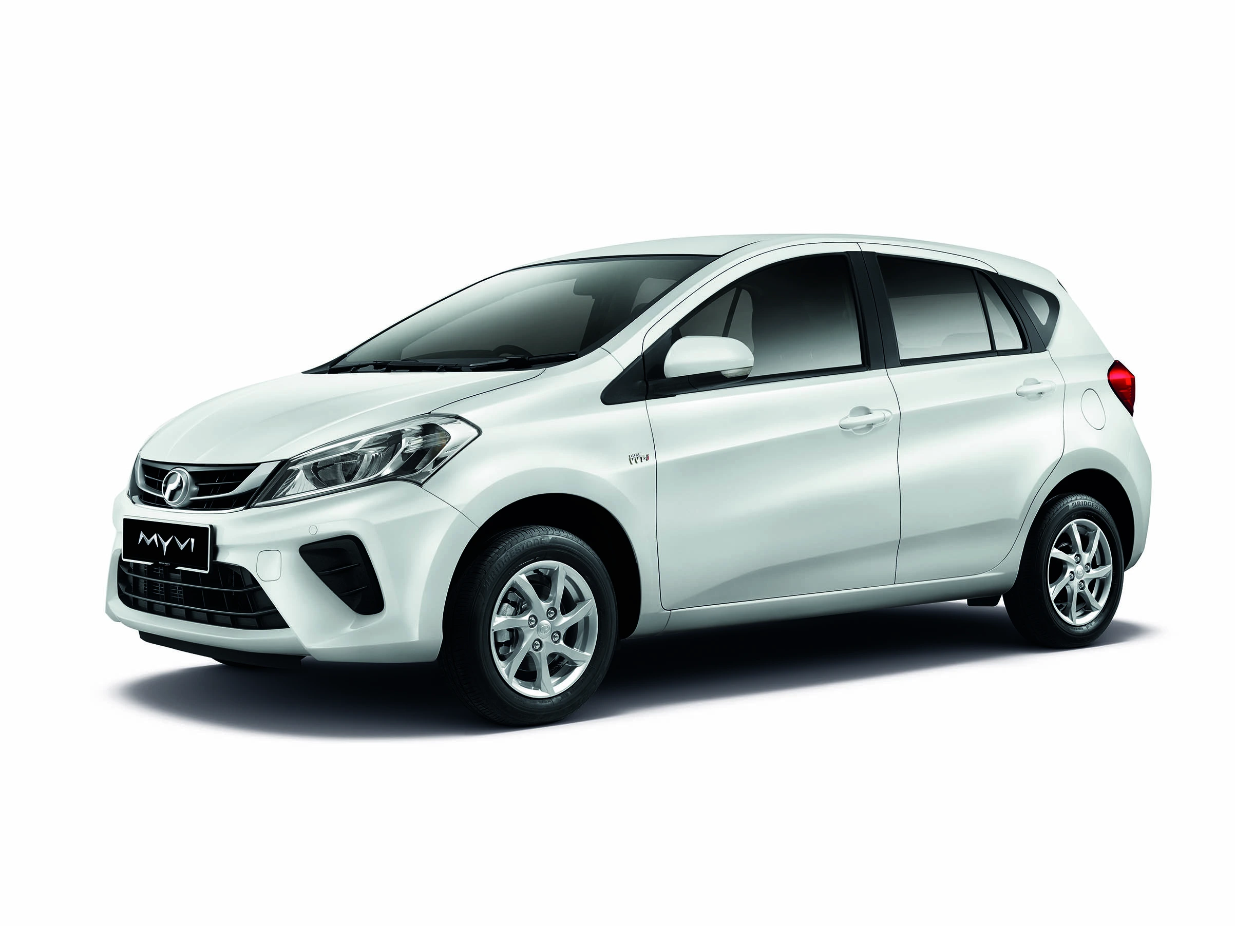 CSR - PERODUA OFFERS EMPLOYMENT TO FRESH GRADUATES AT SL1M OPEN INTERVIEW PROGRAMME, GIVING AWAY A MYVI